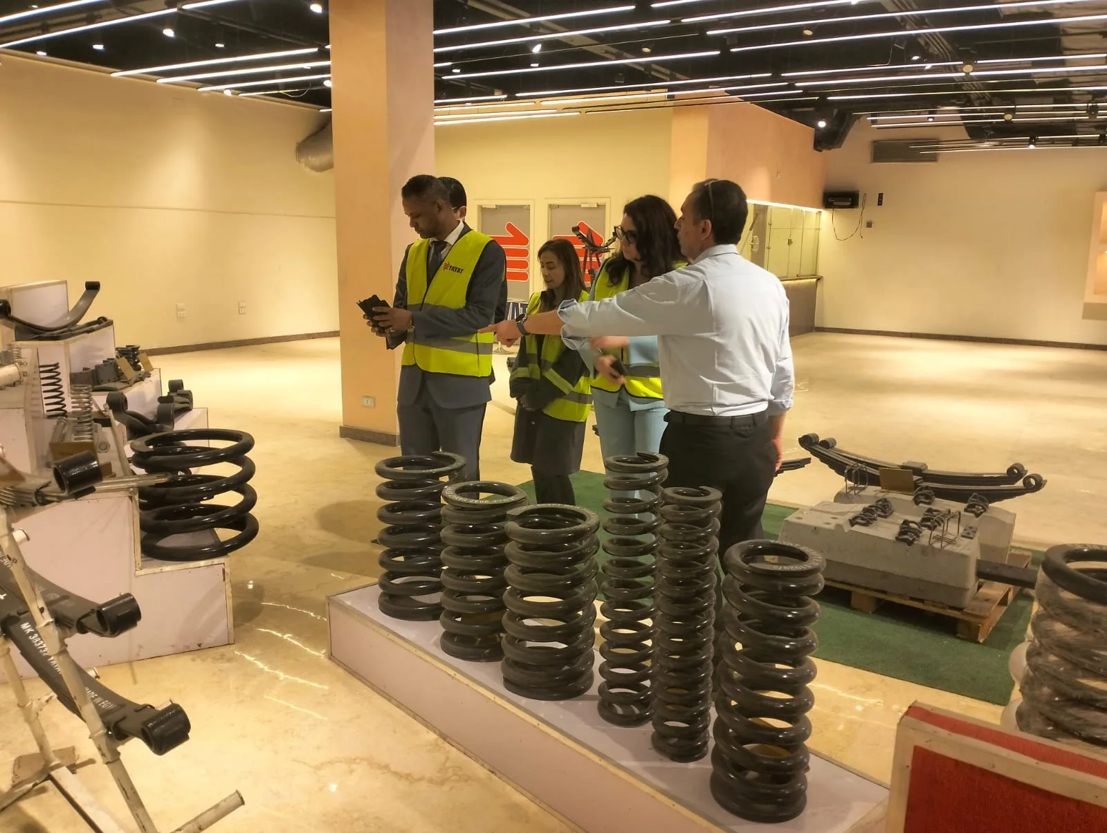 الصندوق الدولي للتنمية يفتح آفاقاً جديدة للشراكة المصرية الروسية عبر توطين صناعة النوابض وتبادل الخامات"